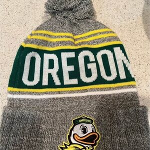 Oregon Ducks toque with tags - Gray, Green, Yellow